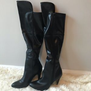Black knee high boots 6.5